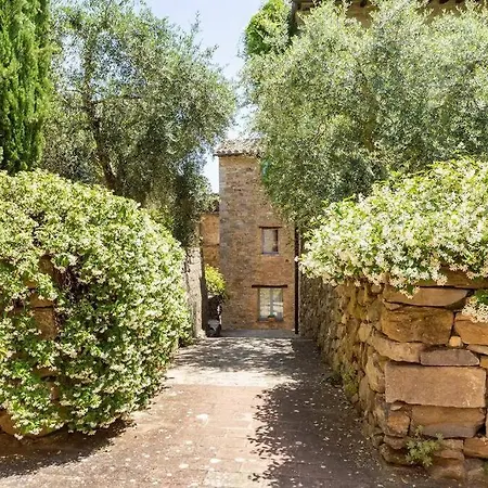 Magic Castle * Montelagello